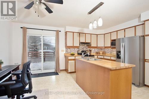 68 Devon Drive, South Huron (Exeter), ON - Indoor Photo Showing Kitchen