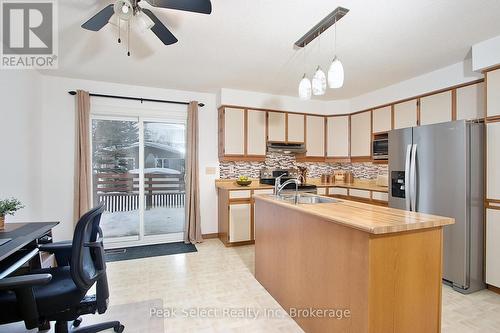 68 Devon Drive, South Huron (Exeter), ON - Indoor Photo Showing Kitchen