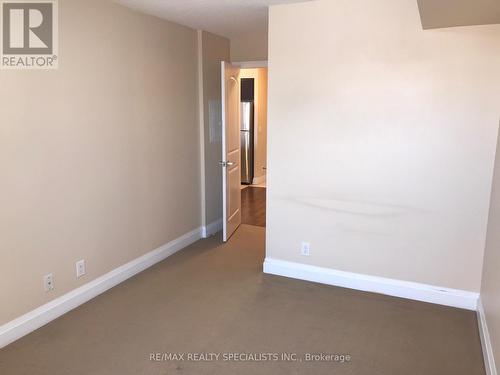 412 - 55 De Boers Drive, Toronto, ON - Indoor Photo Showing Other Room