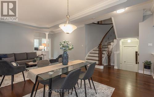 255 Quinlan Court, Milton, ON - Indoor Photo Showing Dining Room