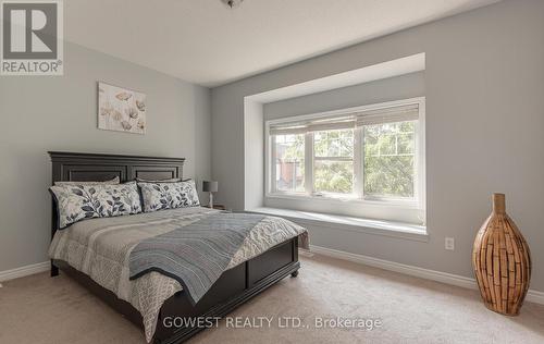 255 Quinlan Court, Milton, ON - Indoor Photo Showing Bedroom