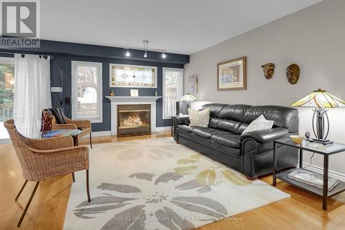 29 - 320 Ambleside Drive, London, ON - Indoor Photo Showing Living Room With Fireplace