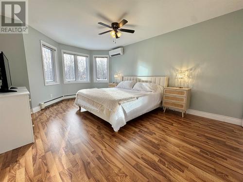 66 Harris Point Road, Harris Point, NL - Indoor Photo Showing Bedroom