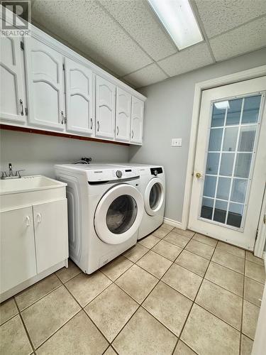 66 Harris Point Road, Harris Point, NL - Indoor Photo Showing Laundry Room