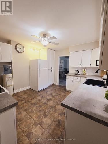 227 Rossland Road E, Oshawa, ON - Indoor Photo Showing Kitchen