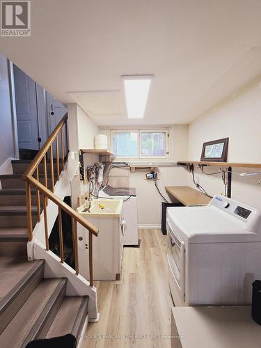 227 Rossland Road E, Oshawa, ON - Indoor Photo Showing Laundry Room