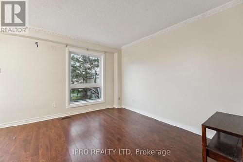 37 Sprucelands Avenue, Brampton, ON - Indoor Photo Showing Other Room