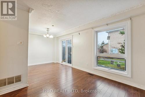 37 Sprucelands Avenue, Brampton, ON - Indoor Photo Showing Other Room