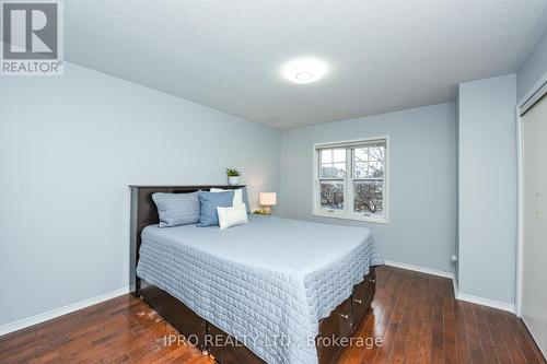 22 Desert Sand Drive, Brampton, ON - Indoor Photo Showing Bedroom