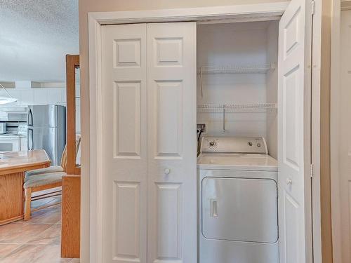 Other - 201-2400 Rue Henriette-Céré, Longueuil (Saint-Hubert), QC - Indoor Photo Showing Laundry Room