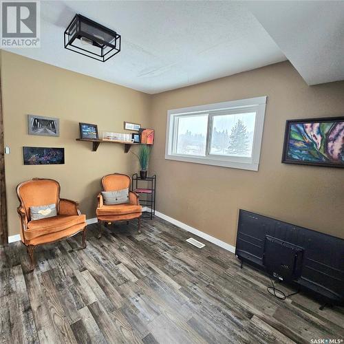 201 7Th Street E, Choiceland, SK - Indoor Photo Showing Other Room