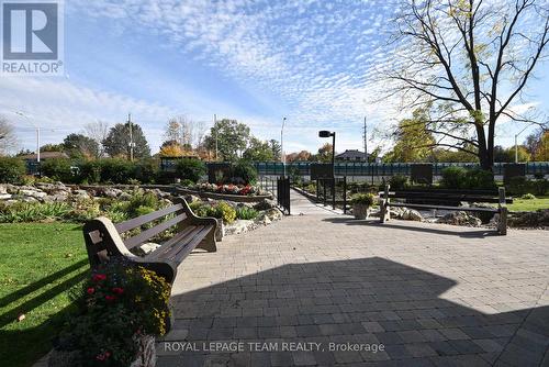 1003 - 1025 Richmond Road, Ottawa, ON - Outdoor