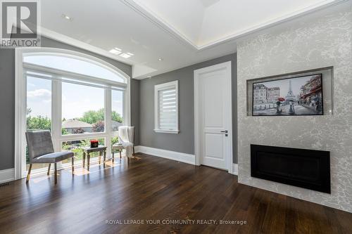 107 Yonghurst Road S, Richmond Hill, ON - Indoor Photo Showing Living Room With Fireplace