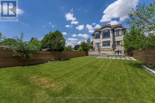 107 Yonghurst Road S, Richmond Hill, ON - Outdoor