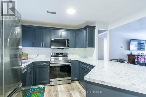 83 Byron Street, Belleville, ON - Indoor Photo Showing Kitchen With Upgraded Kitchen