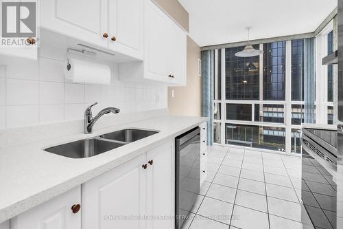 605 - 43 Eglinton Avenue E, Toronto, ON - Indoor Photo Showing Kitchen With Double Sink With Upgraded Kitchen