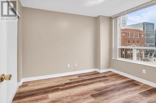 605 - 43 Eglinton Avenue E, Toronto, ON - Indoor Photo Showing Other Room