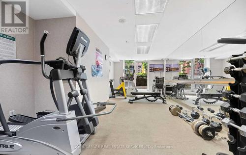 605 - 43 Eglinton Avenue E, Toronto, ON - Indoor Photo Showing Gym Room