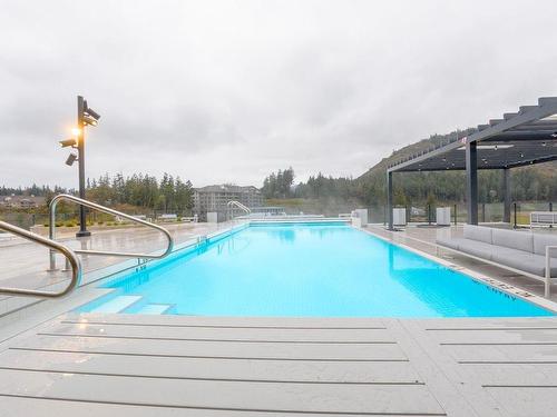 1006-2000 Hannington Rd, Langford, BC - Outdoor With In Ground Pool