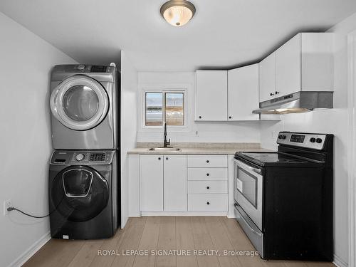 Upper-300 Albert St, Oshawa, ON - Indoor Photo Showing Laundry Room