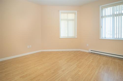 403-303 Whitman Road, Kelowna, BC - Indoor Photo Showing Other Room