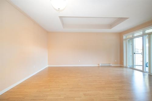 403-303 Whitman Road, Kelowna, BC - Indoor Photo Showing Other Room