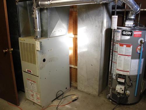 73 Carl Avenue, Thunder Bay, ON - Indoor Photo Showing Basement