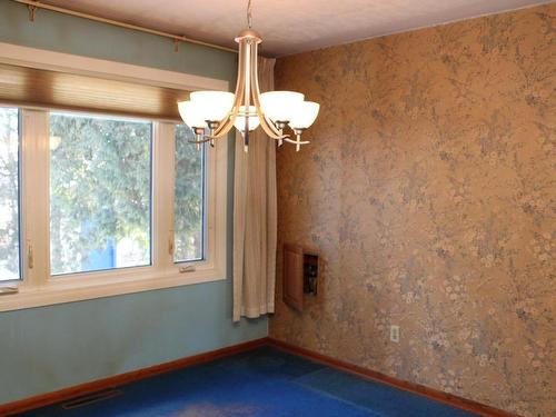 73 Carl Avenue, Thunder Bay, ON - Indoor Photo Showing Other Room