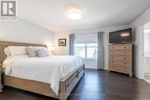 27 Willow Bank Common, St. Catharines, ON - Indoor Photo Showing Bedroom