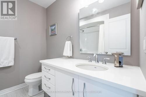 27 Willow Bank Common, St. Catharines, ON - Indoor Photo Showing Bathroom