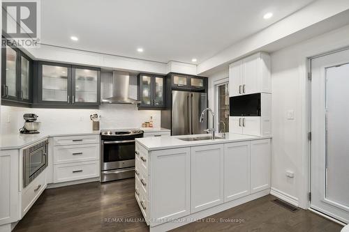 5 Benjamin Way, Whitby, ON - Indoor Photo Showing Kitchen With Stainless Steel Kitchen With Double Sink With Upgraded Kitchen