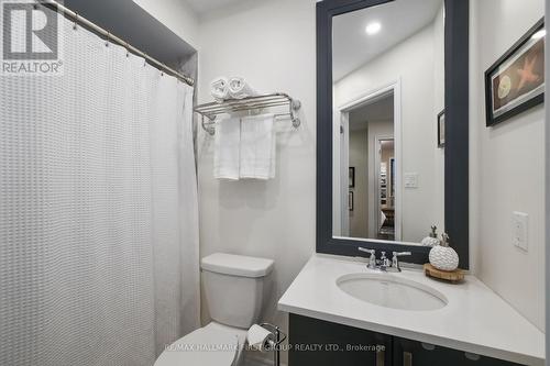 5 Benjamin Way, Whitby, ON - Indoor Photo Showing Bathroom