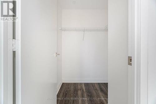 1103 - 36 Park Lawn Road, Toronto, ON - Indoor With Storage