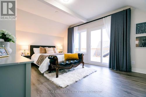 4845 North Service Road, Lincoln (981 - Lincoln Lake), ON - Indoor Photo Showing Bedroom