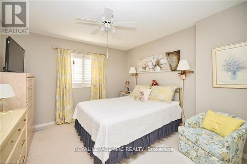 35 - 88 Lakeport Road, St. Catharines (438 - Port Dalhousie), ON - Indoor Photo Showing Bedroom