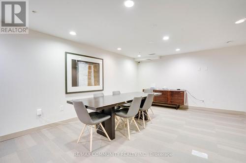 824 - 295 Adelaide Street W, Toronto, ON - Indoor Photo Showing Dining Room