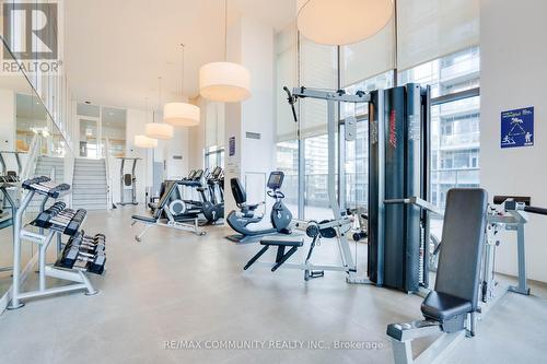 824 - 295 Adelaide Street W, Toronto, ON - Indoor Photo Showing Gym Room