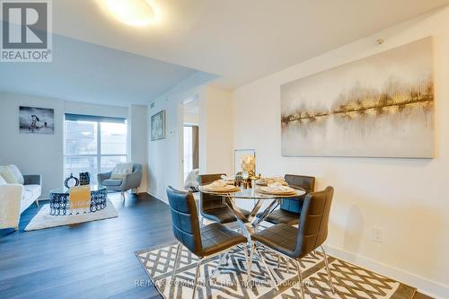 824 - 295 Adelaide Street W, Toronto, ON - Indoor Photo Showing Dining Room