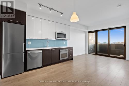 604 - 109 Vaughan Road, Toronto, ON - Indoor Photo Showing Kitchen