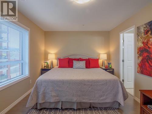 3388 Skaha Lake Road Unit# 403, Penticton, BC - Indoor Photo Showing Bedroom