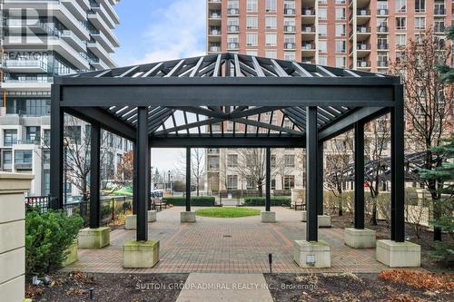 1502 - 1101 Leslie Street, Toronto, ON - Outdoor