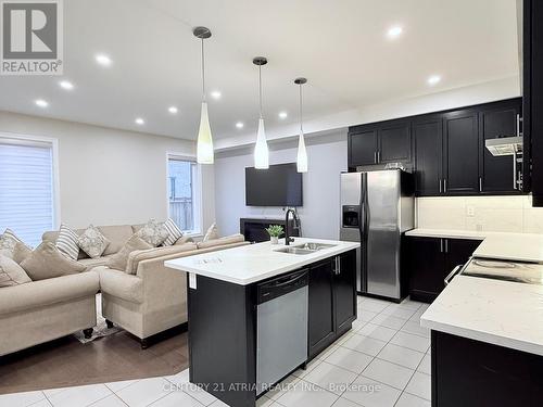 52 Luzon Avenue, Markham, ON - Indoor Photo Showing Kitchen With Double Sink With Upgraded Kitchen