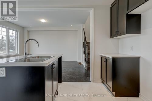 231 Jim Mortsons Drive, East Gwillimbury, ON - Indoor Photo Showing Kitchen With Double Sink