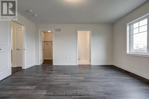 231 Jim Mortsons Drive, East Gwillimbury, ON - Indoor Photo Showing Other Room