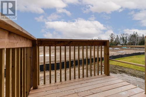 231 Jim Mortsons Drive, East Gwillimbury, ON - Outdoor