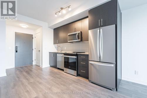 513 - 345 Wheat Boom Drive, Oakville, ON - Indoor Photo Showing Kitchen