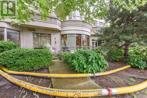 121 - 3888 Duke Of York Boulevard, Mississauga, ON - Outdoor