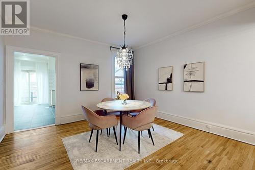 18 Spring Street, Hamilton, ON - Indoor Photo Showing Dining Room