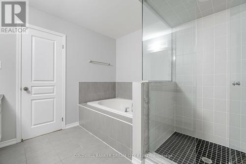 16 Burgess Crescent, Brantford, ON - Indoor Photo Showing Bathroom