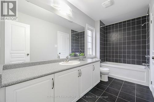 16 Burgess Crescent, Brantford, ON - Indoor Photo Showing Bathroom